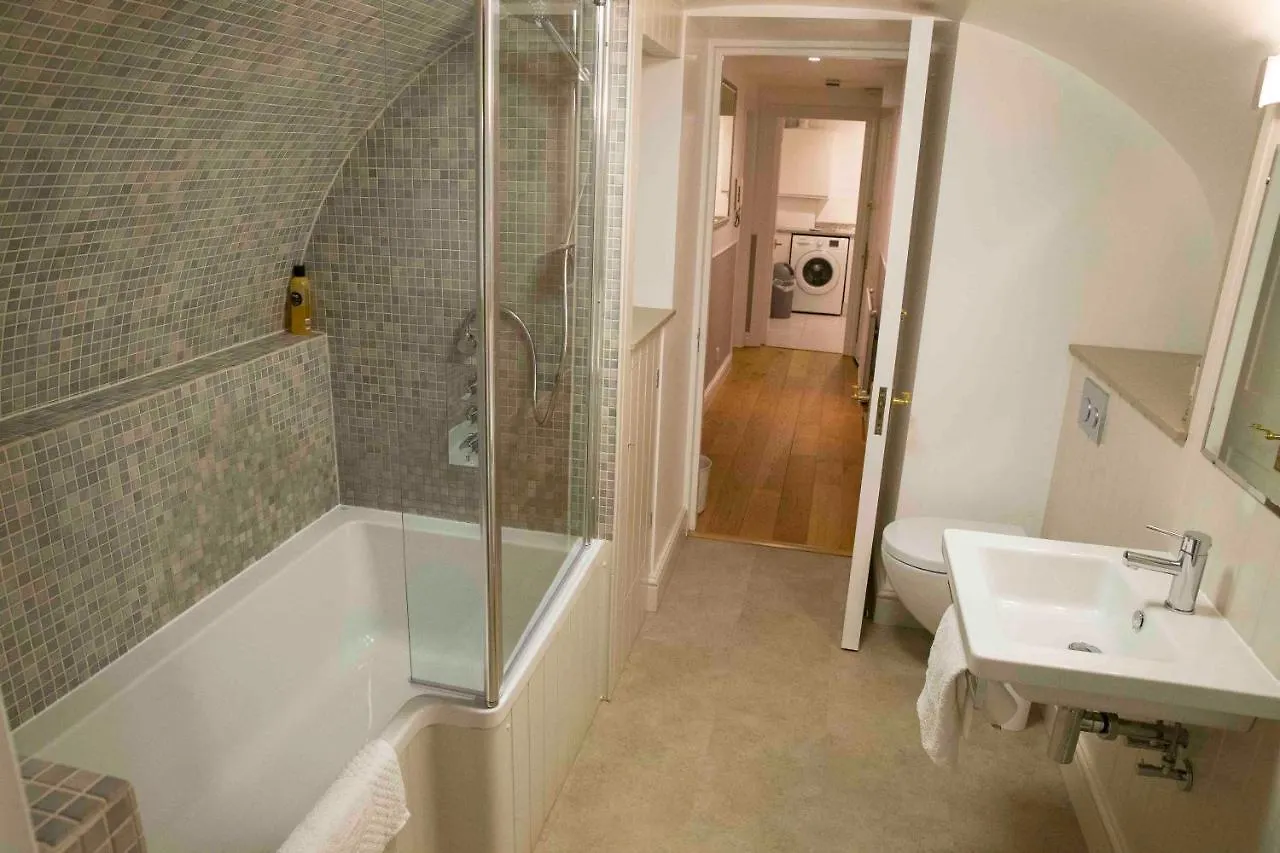 Bath Garden Apartment